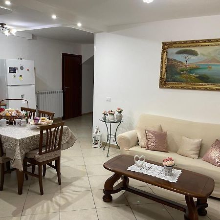 Apartamento Maryrosy Pompeya Exterior foto
